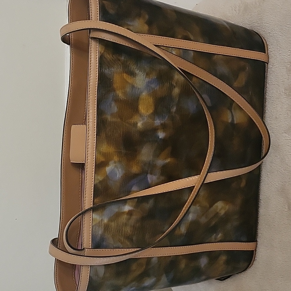 Maxx New York Leather Tote Bag